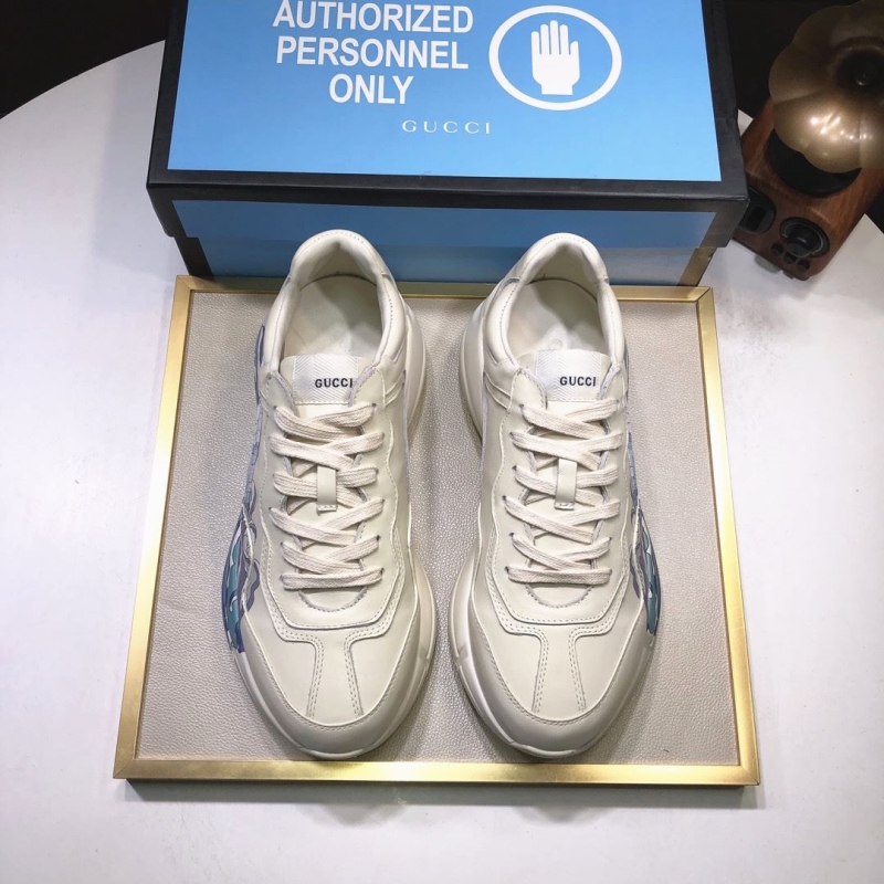 G*u*i casual shoes